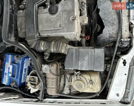 Белый Мерседес Е-Класс, объемом двигателя 2 л и пробегом 418 тыс. км за 2750 $, фото 39 на Automoto.ua