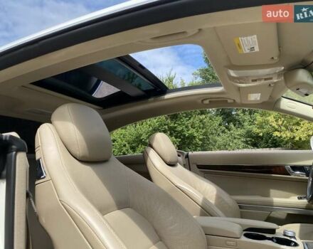 Белый Мерседес Е-Класс, объемом двигателя 3.5 л и пробегом 64 тыс. км за 19000 $, фото 21 на Automoto.ua