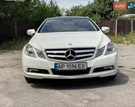 Белый Мерседес Е-Класс, объемом двигателя 3.5 л и пробегом 64 тыс. км за 19000 $, фото 13 на Automoto.ua