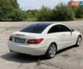 Белый Мерседес Е-Класс, объемом двигателя 3.5 л и пробегом 64 тыс. км за 19000 $, фото 5 на Automoto.ua