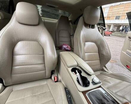 Белый Мерседес Е-Класс, объемом двигателя 3.5 л и пробегом 123 тыс. км за 21000 $, фото 9 на Automoto.ua