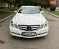 Белый Мерседес Е-Класс, объемом двигателя 2.2 л и пробегом 158 тыс. км за 13000 $, фото 5 на Automoto.ua