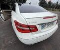 Белый Мерседес Е-Класс, объемом двигателя 3.5 л и пробегом 123 тыс. км за 21000 $, фото 12 на Automoto.ua