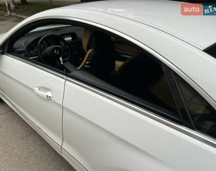 Белый Мерседес Е-Класс, объемом двигателя 2.2 л и пробегом 158 тыс. км за 13000 $, фото 62 на Automoto.ua