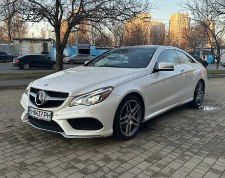 Белый Мерседес Е-Класс, объемом двигателя 3 л и пробегом 75 тыс. км за 21500 $, фото 27 на Automoto.ua