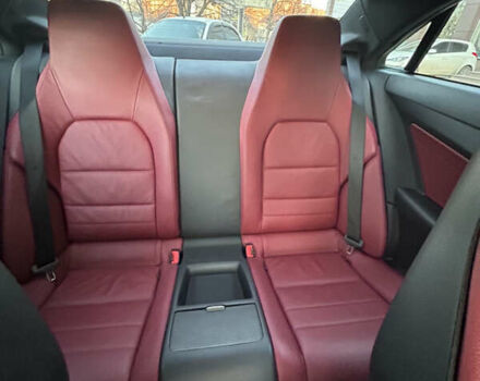 Белый Мерседес Е-Класс, объемом двигателя 3 л и пробегом 75 тыс. км за 21500 $, фото 20 на Automoto.ua