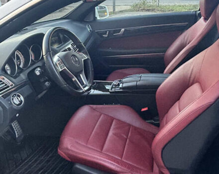 Белый Мерседес Е-Класс, объемом двигателя 3 л и пробегом 75 тыс. км за 21500 $, фото 14 на Automoto.ua