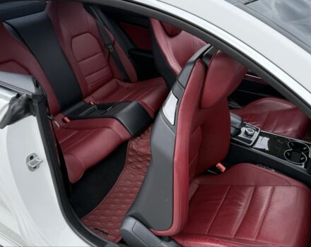 Белый Мерседес Е-Класс, объемом двигателя 3 л и пробегом 142 тыс. км за 20500 $, фото 20 на Automoto.ua