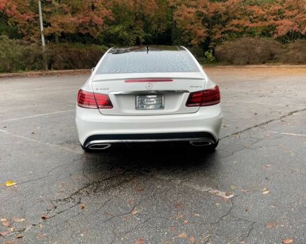 Белый Мерседес Е-Класс, объемом двигателя 3 л и пробегом 80 тыс. км за 12650 $, фото 5 на Automoto.ua