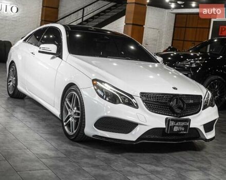 Белый Мерседес Е-Класс, объемом двигателя 3 л и пробегом 113 тыс. км за 27900 $, фото 2 на Automoto.ua