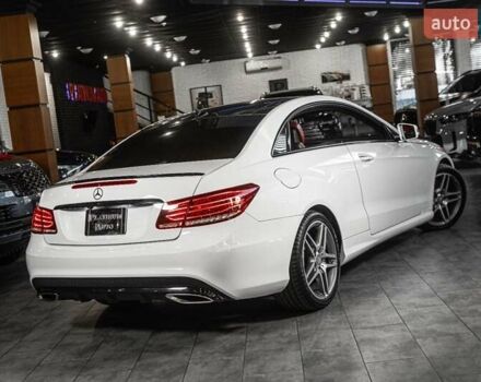 Белый Мерседес Е-Класс, объемом двигателя 3 л и пробегом 113 тыс. км за 27900 $, фото 8 на Automoto.ua