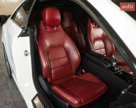 Белый Мерседес Е-Класс, объемом двигателя 3 л и пробегом 113 тыс. км за 27900 $, фото 47 на Automoto.ua