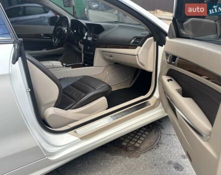 Білий Мерседес Е-Клас, об'ємом двигуна 3 л та пробігом 160 тис. км за 19999 $, фото 8 на Automoto.ua