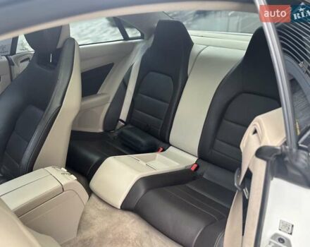 Білий Мерседес Е-Клас, об'ємом двигуна 3 л та пробігом 160 тис. км за 19999 $, фото 9 на Automoto.ua