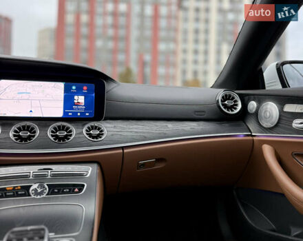 Білий Мерседес Е-Клас, об'ємом двигуна 3 л та пробігом 164 тис. км за 31000 $, фото 39 на Automoto.ua
