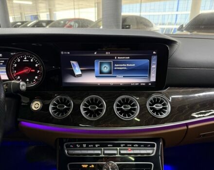 Белый Мерседес Е-Класс, объемом двигателя 3 л и пробегом 86 тыс. км за 32900 $, фото 20 на Automoto.ua