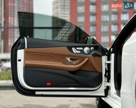 Білий Мерседес Е-Клас, об'ємом двигуна 3 л та пробігом 164 тис. км за 31000 $, фото 20 на Automoto.ua