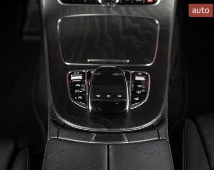 Мерседес Е-Класс 2017 в Одессе на Automoto.ua Белый Мерседес Е-Класс, объемом двигателя 2.99 л и пробегом 88 тыс. км за 39900 $, фото 12 на Automoto.ua