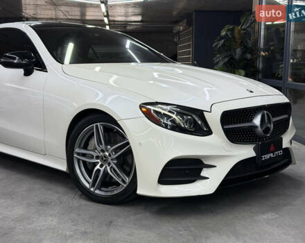 Белый Мерседес Е-Класс, объемом двигателя 3 л и пробегом 86 тыс. км за 32900 $, фото 3 на Automoto.ua