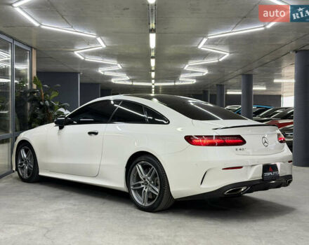 Белый Мерседес Е-Класс, объемом двигателя 3 л и пробегом 86 тыс. км за 32900 $, фото 10 на Automoto.ua