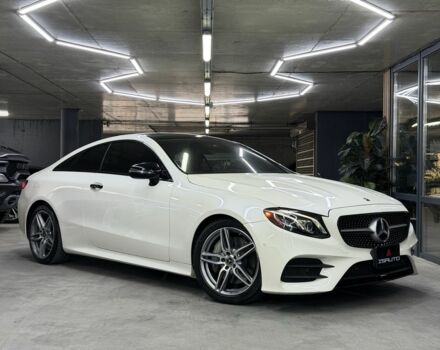 Белый Мерседес Е-Класс, объемом двигателя 3 л и пробегом 86 тыс. км за 32900 $, фото 2 на Automoto.ua