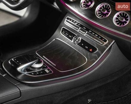 Мерседес Е-Класс 2017 в Одессе на Automoto.ua Белый Мерседес Е-Класс, объемом двигателя 2.99 л и пробегом 88 тыс. км за 39900 $, фото 11 на Automoto.ua