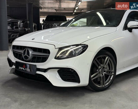 Білий Мерседес Е-Клас, об'ємом двигуна 3 л та пробігом 51 тис. км за 47500 $, фото 8 на Automoto.ua