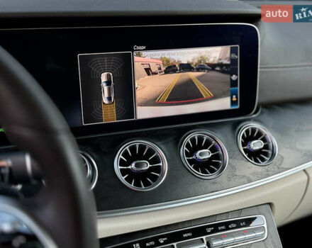 Белый Мерседес Е-Класс, объемом двигателя 2 л и пробегом 64 тыс. км за 40500 $, фото 21 на Automoto.ua