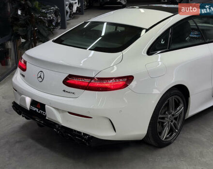 Білий Мерседес Е-Клас, об'ємом двигуна 3 л та пробігом 51 тис. км за 47500 $, фото 15 на Automoto.ua