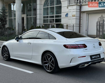 Белый Мерседес Е-Класс, объемом двигателя 3 л и пробегом 21 тыс. км за 74500 $, фото 8 на Automoto.ua