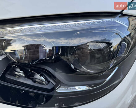 Белый Мерседес Е-Класс, объемом двигателя 3 л и пробегом 21 тыс. км за 74500 $, фото 23 на Automoto.ua