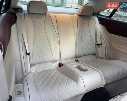 Белый Мерседес Е-Класс, объемом двигателя 3 л и пробегом 21 тыс. км за 74500 $, фото 30 на Automoto.ua