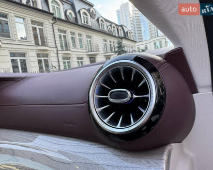 Белый Мерседес Е-Класс, объемом двигателя 3 л и пробегом 21 тыс. км за 74500 $, фото 47 на Automoto.ua