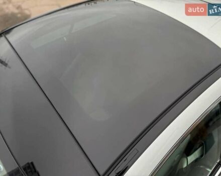 Білий Мерседес Е-Клас, об'ємом двигуна 3 л та пробігом 74 тис. км за 59999 $, фото 12 на Automoto.ua