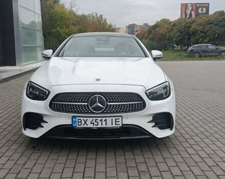 Білий Мерседес Е-Клас, об'ємом двигуна 3 л та пробігом 72 тис. км за 63000 $, фото 6 на Automoto.ua