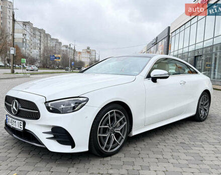 Белый Мерседес Е-Класс, объемом двигателя 3 л и пробегом 72 тыс. км за 61500 $, фото 8 на Automoto.ua