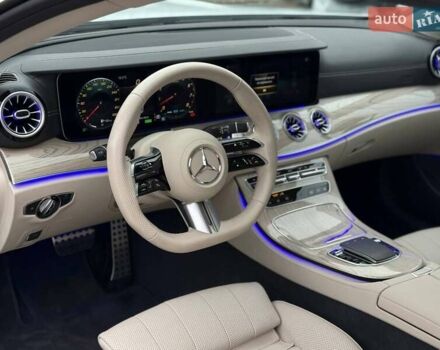 Білий Мерседес Е-Клас, об'ємом двигуна 3 л та пробігом 74 тис. км за 59999 $, фото 20 на Automoto.ua