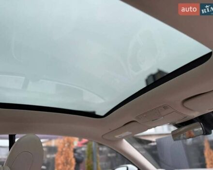 Білий Мерседес Е-Клас, об'ємом двигуна 3 л та пробігом 74 тис. км за 59999 $, фото 27 на Automoto.ua