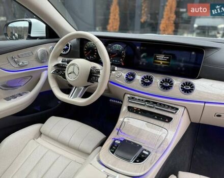 Білий Мерседес Е-Клас, об'ємом двигуна 3 л та пробігом 74 тис. км за 59999 $, фото 28 на Automoto.ua
