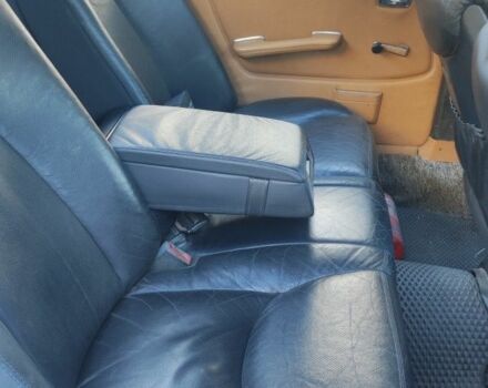 Белый Мерседес Е-Класс, объемом двигателя 2.4 л и пробегом 535 тыс. км за 2150 $, фото 13 на Automoto.ua