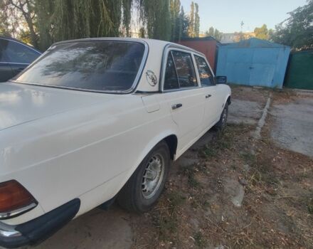 Белый Мерседес Е-Класс, объемом двигателя 2.4 л и пробегом 535 тыс. км за 2150 $, фото 1 на Automoto.ua