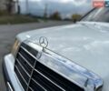 Белый Мерседес Е-Класс, объемом двигателя 2.6 л и пробегом 450 тыс. км за 2100 $, фото 4 на Automoto.ua