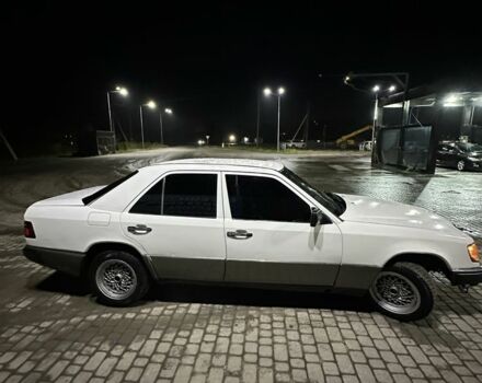 Білий Мерседес Е-Клас, об'ємом двигуна 2.3 л та пробігом 610 тис. км за 2000 $, фото 5 на Automoto.ua