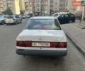Белый Мерседес Е-Класс, объемом двигателя 2.5 л и пробегом 400 тыс. км за 2800 $, фото 1 на Automoto.ua