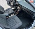 Білий Мерседес Е-Клас, об'ємом двигуна 2.6 л та пробігом 385 тис. км за 1700 $, фото 10 на Automoto.ua