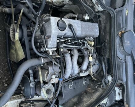 Білий Мерседес Е-Клас, об'ємом двигуна 2.4 л та пробігом 500 тис. км за 1000 $, фото 12 на Automoto.ua