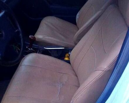 Білий Мерседес Е-Клас, об'ємом двигуна 2 л та пробігом 100 тис. км за 600 $, фото 2 на Automoto.ua