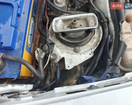 Білий Мерседес Е-Клас, об'ємом двигуна 3 л та пробігом 400 тис. км за 2750 $, фото 21 на Automoto.ua