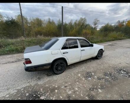 Білий Мерседес Е-Клас, об'ємом двигуна 2.4 л та пробігом 500 тис. км за 1000 $, фото 8 на Automoto.ua