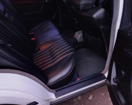 Білий Мерседес Е-Клас, об'ємом двигуна 2.6 л та пробігом 1 тис. км за 2300 $, фото 11 на Automoto.ua